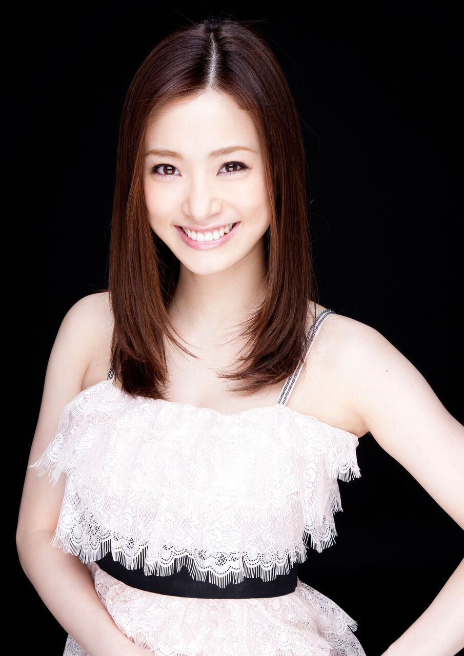 上戸彩、夫・HIROとの間に第３子妊娠を発表！夏に出産予定！