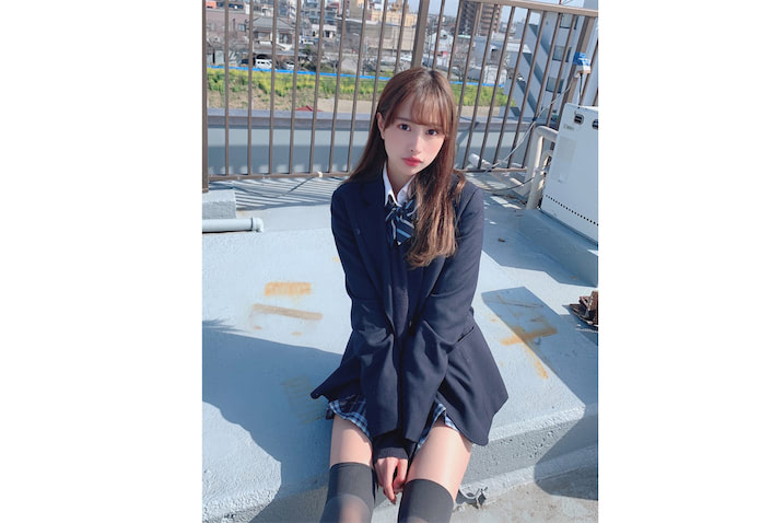 藤川らむる人気モデル「露出度高いファッションが犯罪につながる？　控える様指摘されたことを受けて」