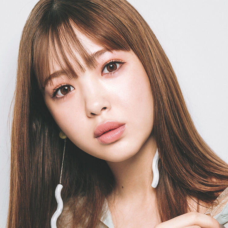 藤田ニコル、とても怖い体験・・！　タクシーに乗車直後に知らない人が乗ってきた！　「怖くて」逃げた！　　
