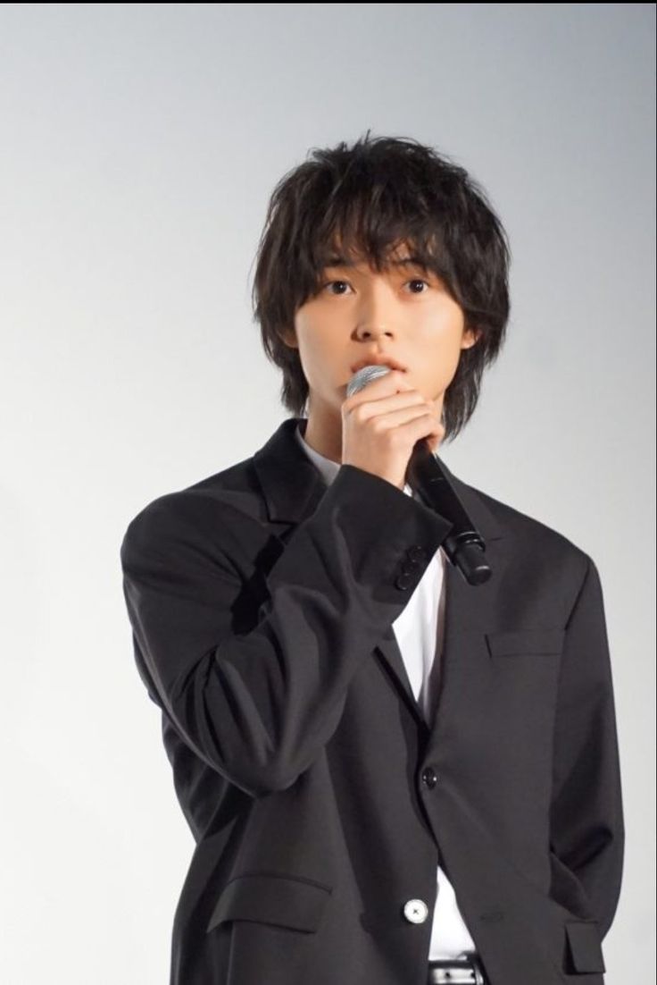  高校生最新トレンドランキング、この秋一番好きな男性俳優は、「山崎賢人」が堂々1位