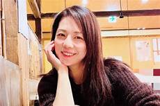 吉岡美穂が44歳にしてJK制服姿！ネットで驚きと称賛の声が続々「違和感なし」