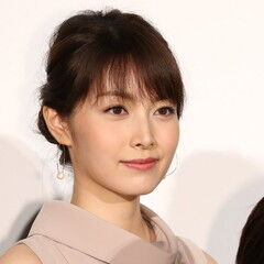堂本光一　女優の佐藤めぐみと真剣交際している事が分かった　09～10年に「SHOCK」共演きっかけに　10年間に渡り愛育む