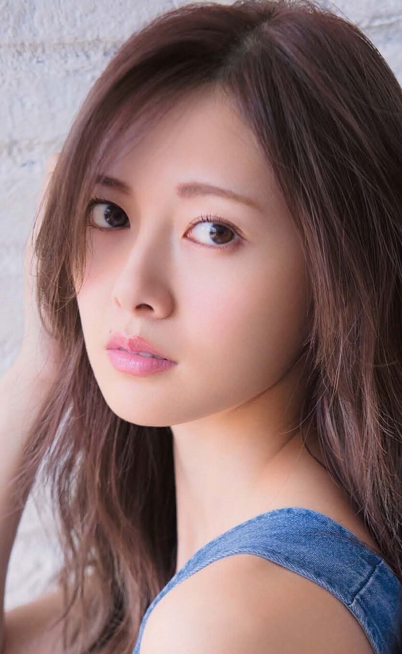 ネット上で話題沸騰！フジの番組で「感じが悪い芸能人」として指名された清楚系タレントは…乃木坂OGの白石まいやん！真相に迫る！