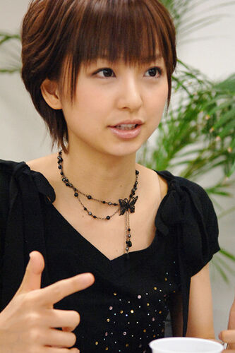 篠田麻里子が人気女優との2ショットを公開！ファンからは絶賛の声が続々！