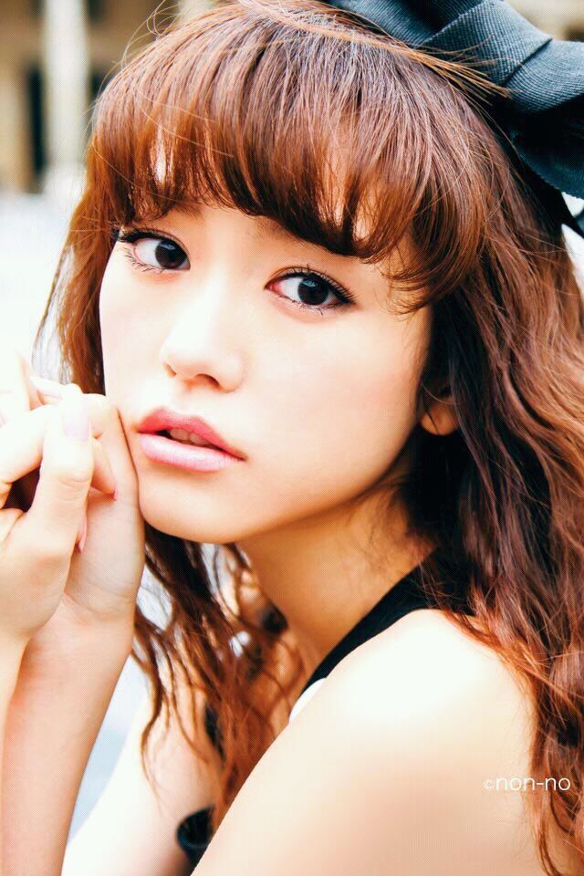 桐谷美玲　もふもふコート45万円高級ブランド　愛犬の散歩に！　独立後も“収入は変わらない