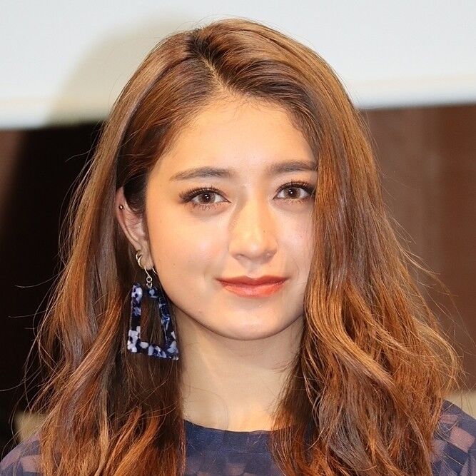 テレビで話題！みちょぱが問う、「何で芸能人って私立行かせたがるの？」