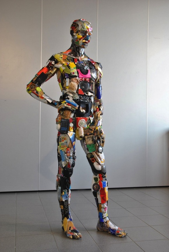 dario-tironi-junk-statues