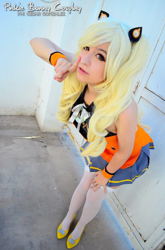 seeu___vocaloid_by_pinkie_bunny_cosplay-d821wnq