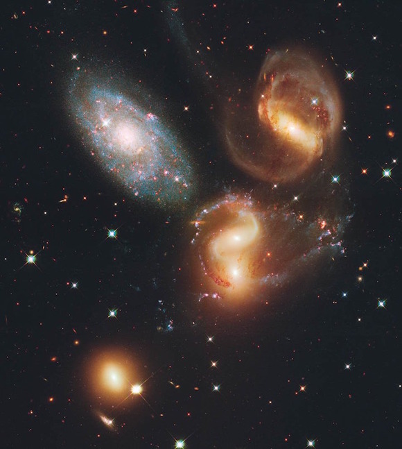 hubble09