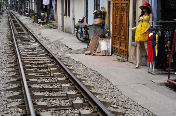 Railway-Hanoi