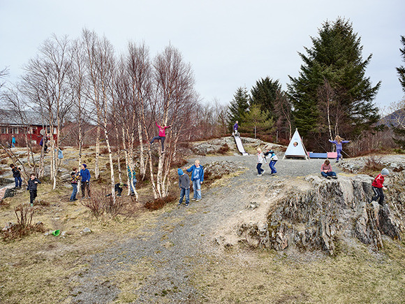 Utheim Skole, Karvag, Averoy, Norway