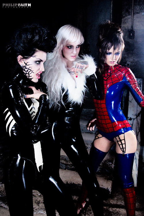 spider-man-venom-black-cat-cosplay-01