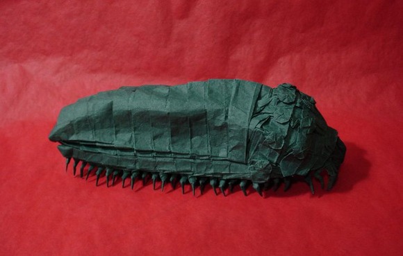 折り紙アーティストの技光る 折り紙で制作されたリアル過ぎる 風の谷のナウシカの王蟲 オーム ジャポンタ