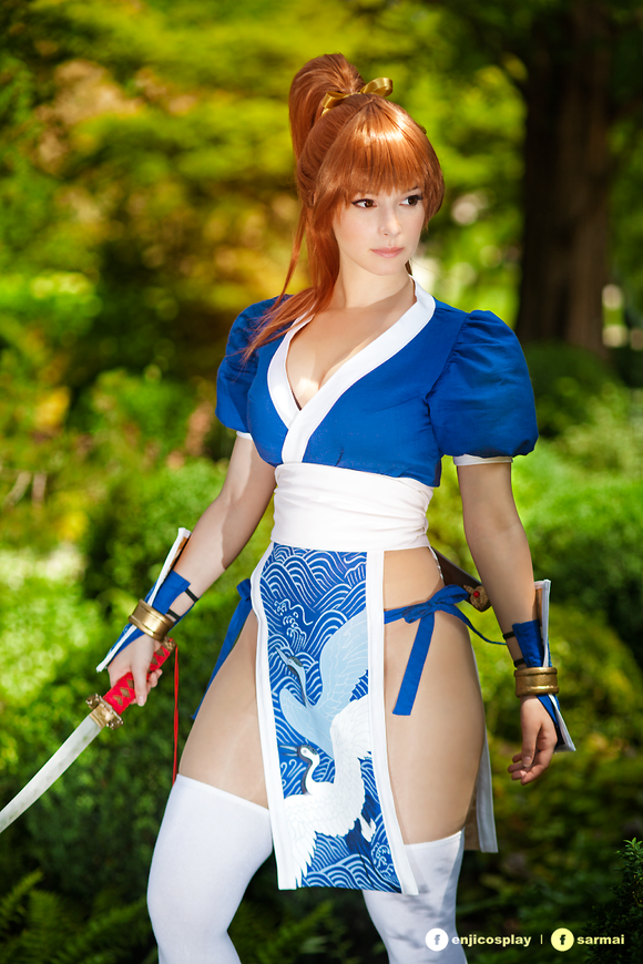 kasumi___dead_or_alive_cosplay_i__by_enjinight-d8yaewg