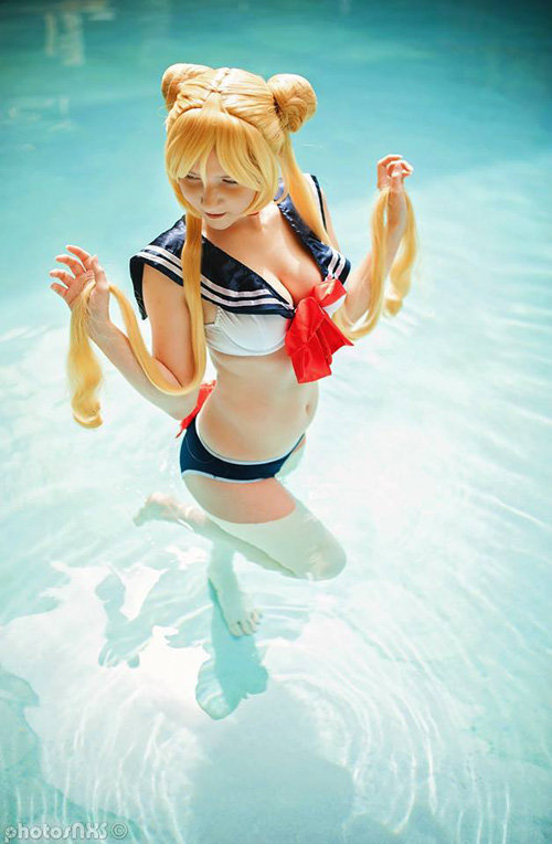 sailor_moon_swimsuit_cosplay_02