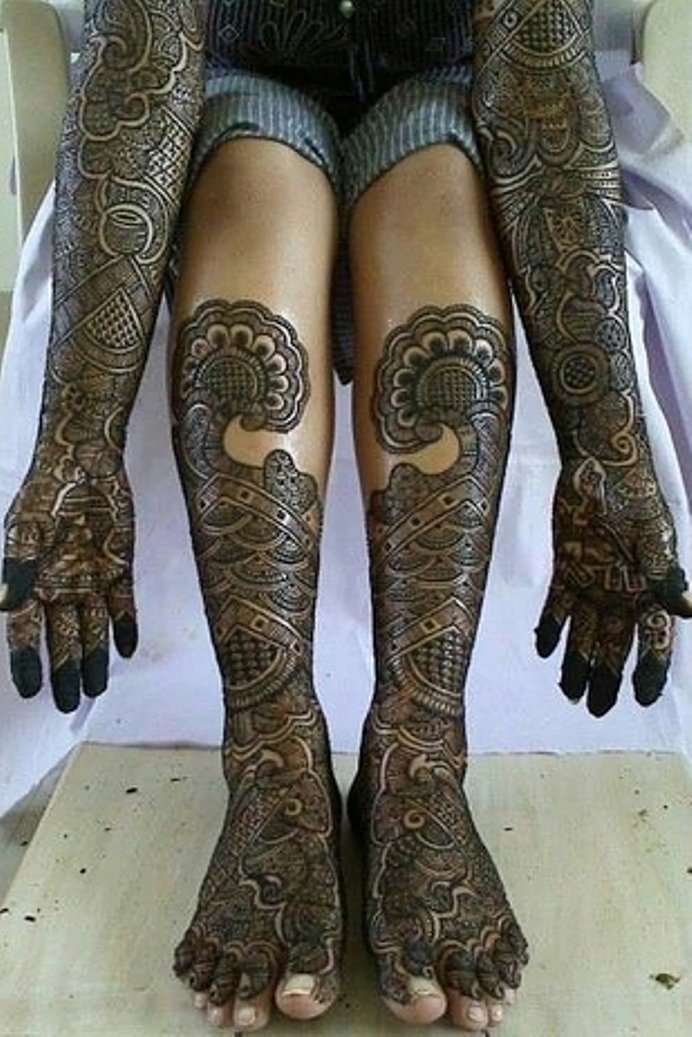 クールで美しいデザイン！ヘナ（ヘンナ・henna ）！！今年の夏の海はヘナ（ヘンナ・henna ）身にまとい海にくりだそう！！！！ ジャポンタ 