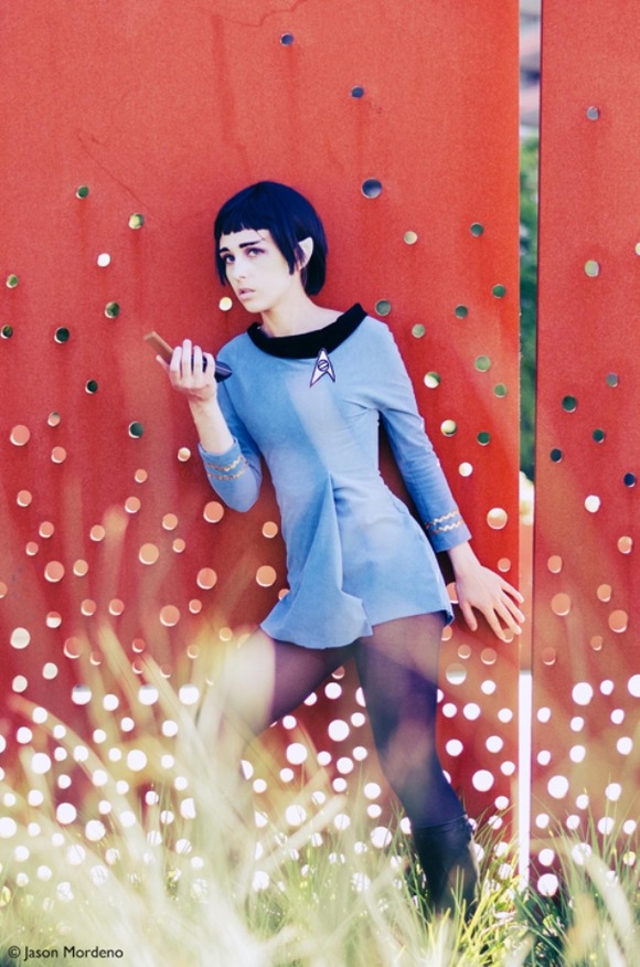 lady_spock_cosplay_01