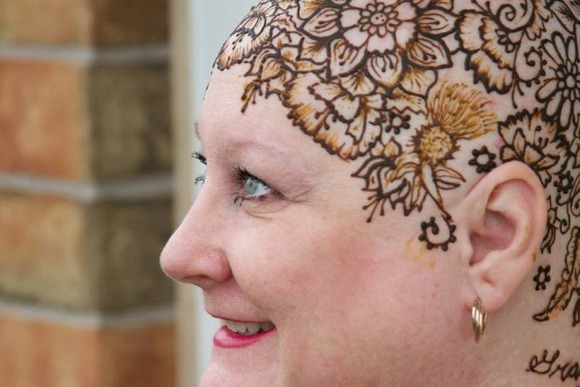 9-Henna-Heals-600x400