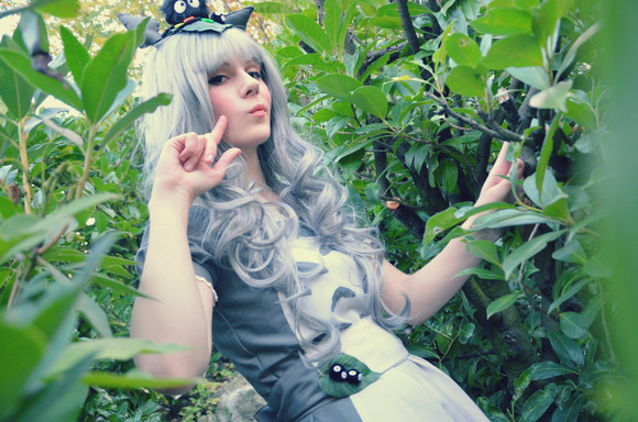 tonari_no_totoro_cosplay_by_luceinfuocata-d6u0ukr