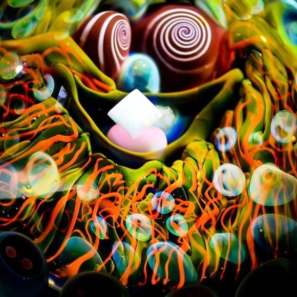3-mike-gong-600x600