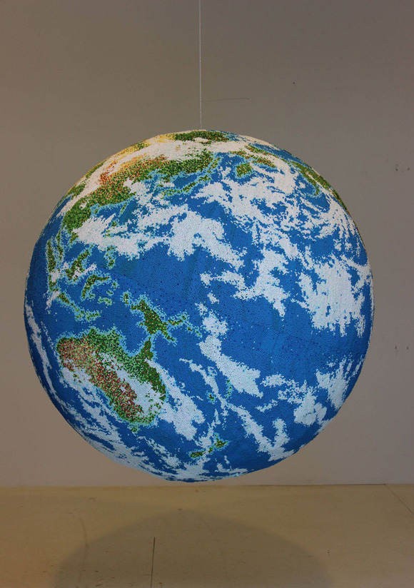 world-globe-made-from-matches-by-andy-yoder-1