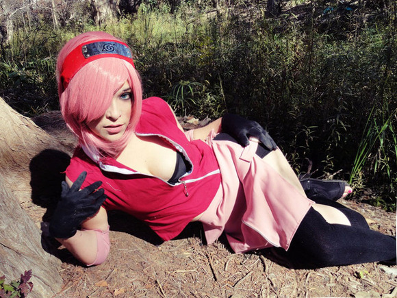 sakura_haruno___cosplay_by_nao_dignity-d4lrs49