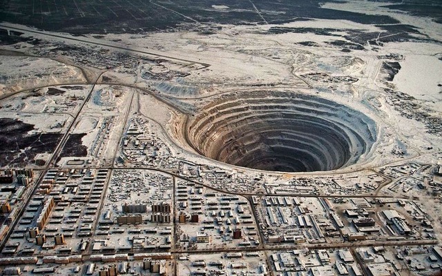 holes01