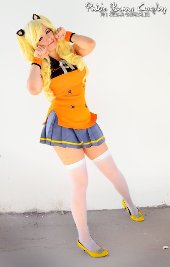 seeu___vocaloid_by_pinkie_bunny_cosplay-d821wnz