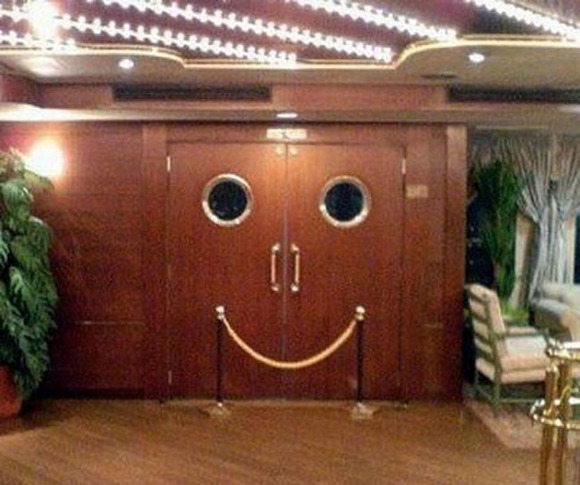 the-happiest-inanimate-objects-in-the-world-11