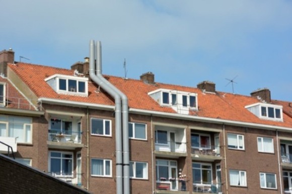 roseontheroof_or_kl-547x364