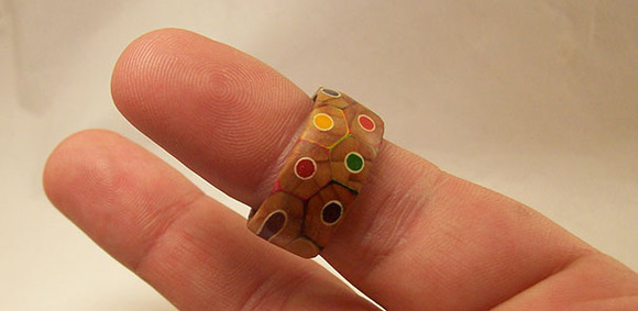 coloured-pencils-ring-peter-brown-10