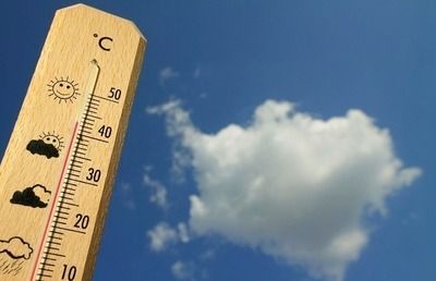 小学生「お風呂の38℃はぬるいのになんで気温38℃は暑いの」