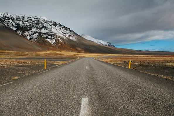 road-1031108_1920