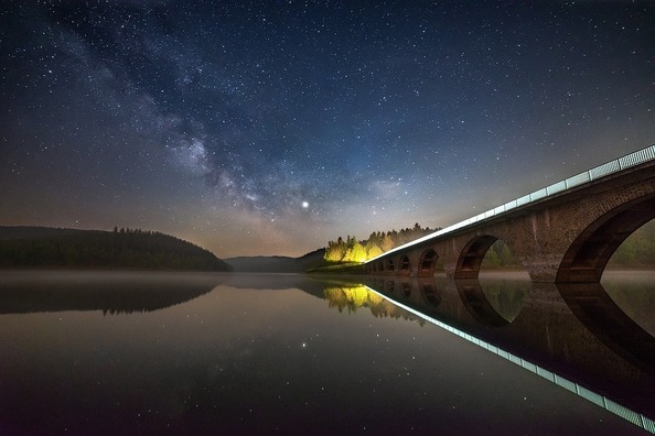night-4173774_960_720