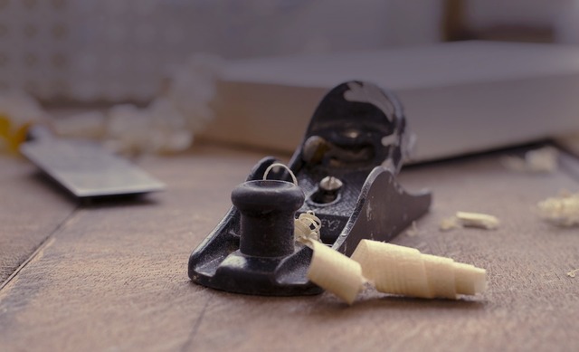 woodworking-691329_960_720