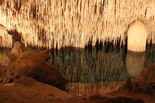 stalactites-674158_960_720