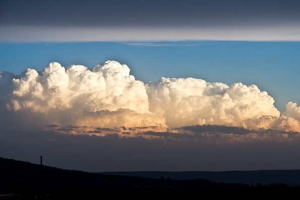 storm-hunting-3184230_960_720