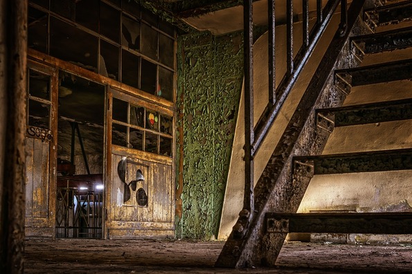 lost-places-3682239_960_720