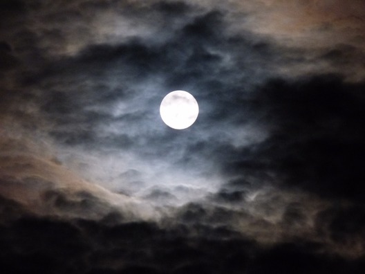 full-moon-795793_960_720