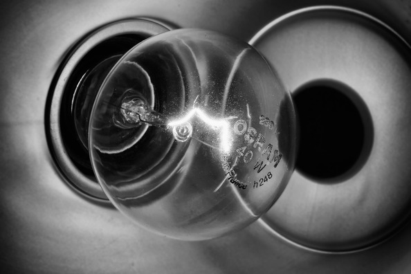 light-bulb-1644993_1280