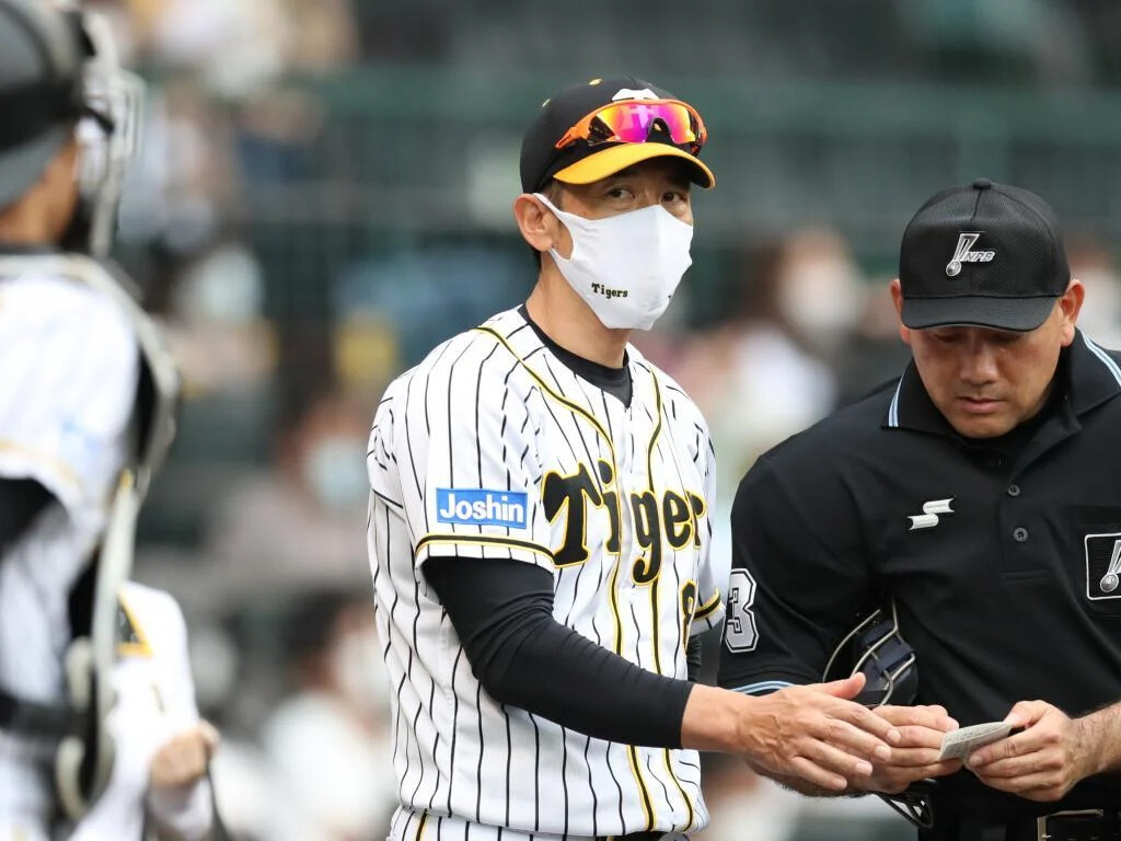 Baseball Days なんjおんj 阪神 巨人の甲子園で1万8000人の観衆 密が発生 でクラスター懸念の声