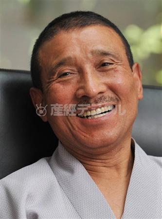 われわれにも親がいれば子供もいる 親戚もいる 幼なじみもいる 山口組 司忍組長 どうぞですかー そうですか 気になる話題を48 われわれにも親がいれば子供もいる 親戚もいる 幼なじみもいる 山口組 司忍組長 どうぞですかー そうですか 気になる話題を48