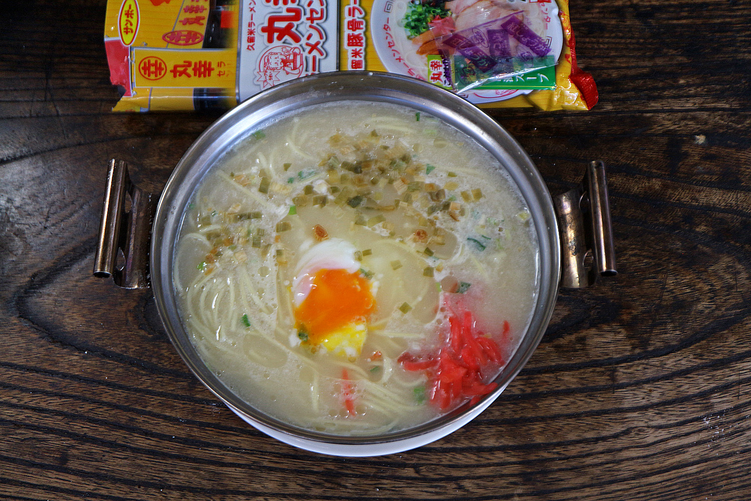 サンポー食品 棒状 丸幸ラーメンセンター監修 久留米豚骨 サンポー食品 棒状 丸幸ラーメンセンター監修 久留米豚骨