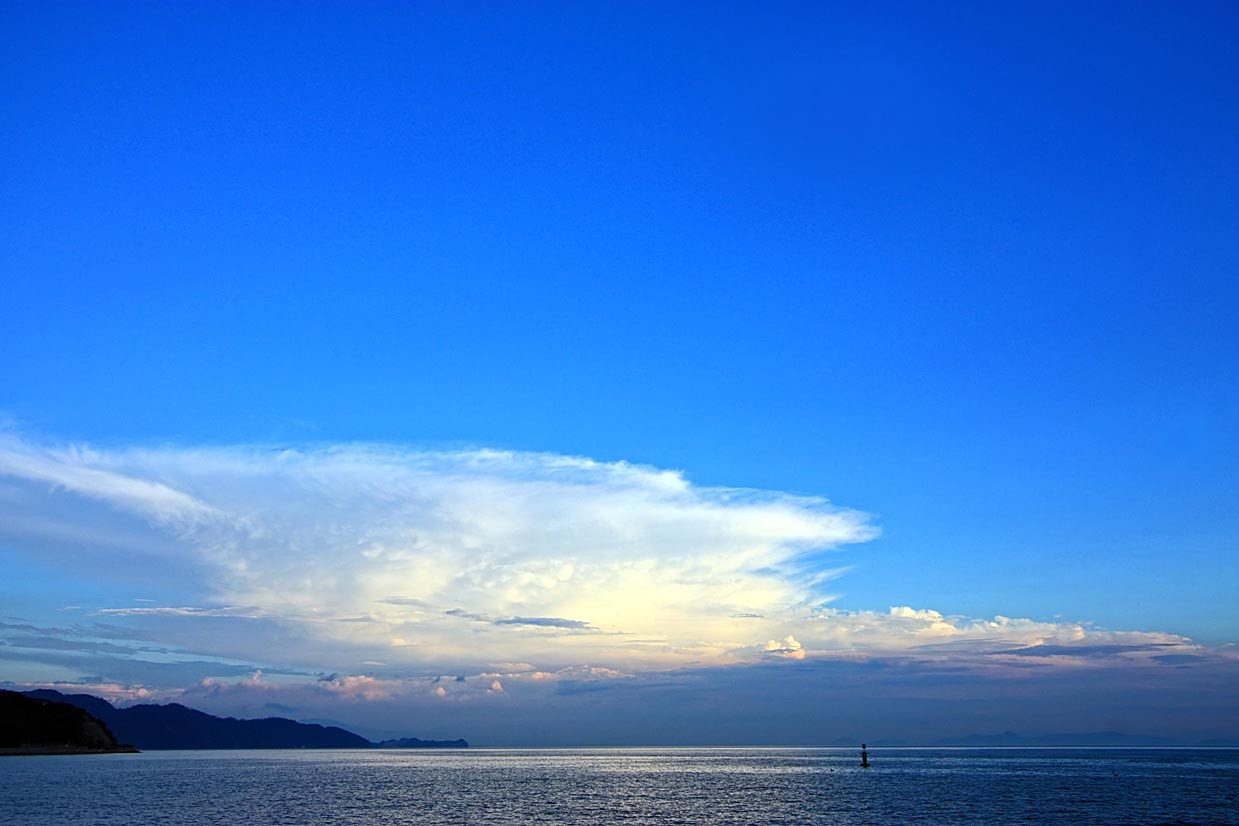夏の終わりの風景 呉のメバル師