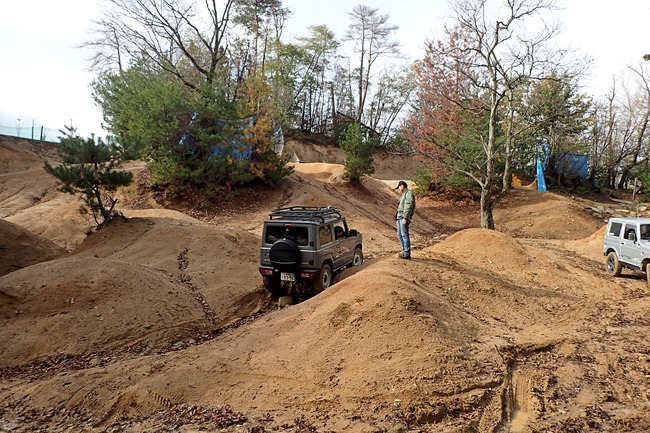 ����JB64��P1210062