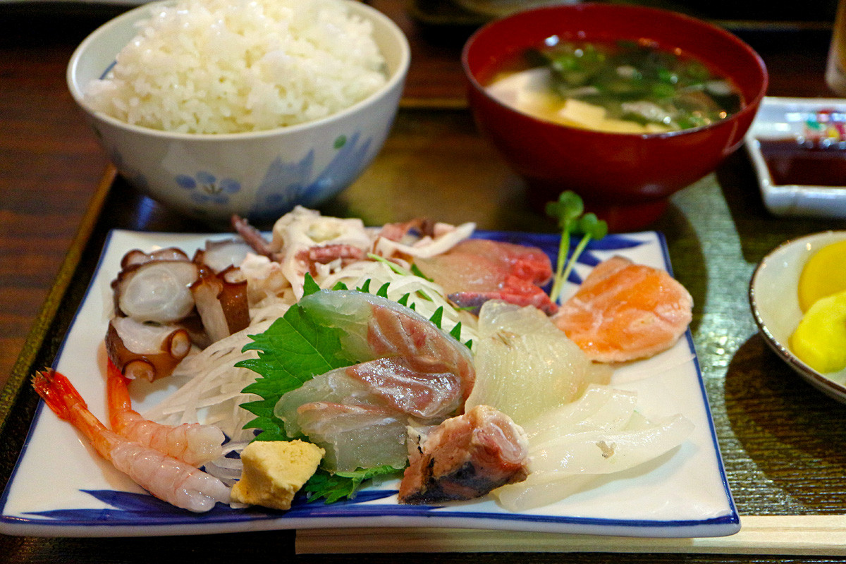 かず 倉橋島 刺身定食 呉のメバル師