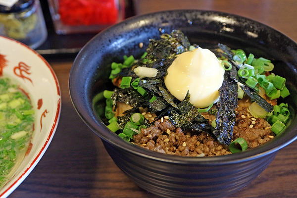 12チュアーシュー丼IMG_2447