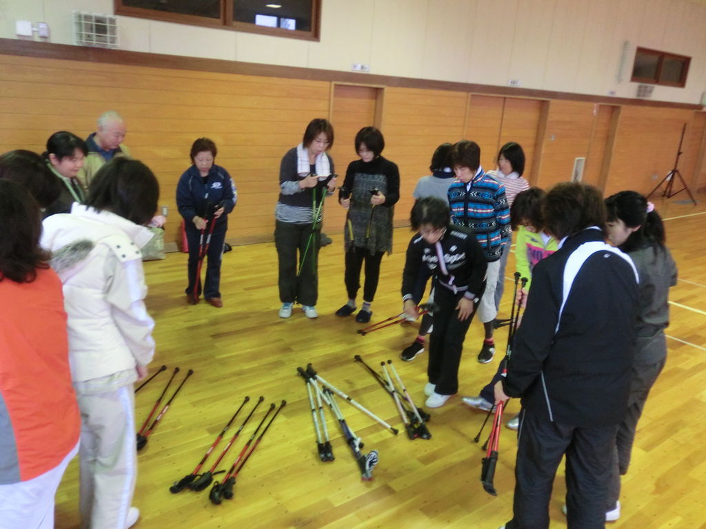 琴似中学校ptaノルディックウォーク体験会 不調改善トレーナー森脇俊文の qol向上委員会 琴似中学校ptaノルディックウォーク体験会 不調改善トレーナー森脇俊文の qol向上委員会
