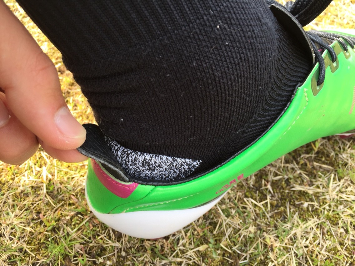 使用感想 アディダス F50アディゼロ Trx Fg 初代アディゼロ Yusuke14 サッカースパイクブログ 使用感想 アディダス F50アディゼロ Trx Fg 初代アディゼロ Yusuke14 サッカースパイクブログ