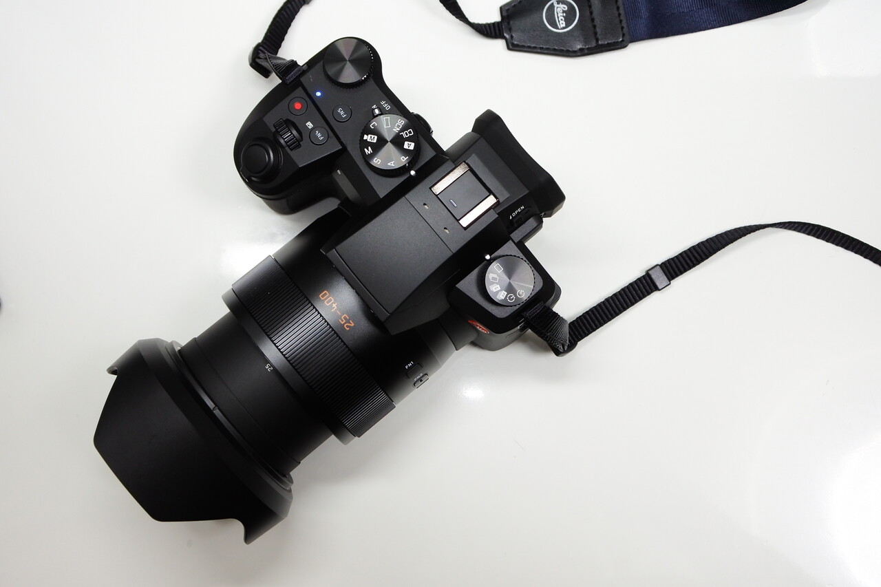 ★大人気★ ライカ　LEICA V-LUX2 コンデジ　ネオ一眼レフ Amazon.com : Leica V-Lux2 Super Zoom Digital Camera with